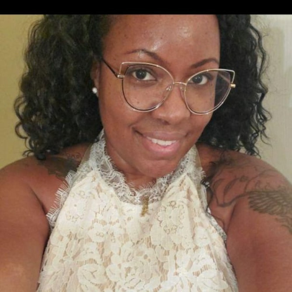 Meet your Posher, Tracy